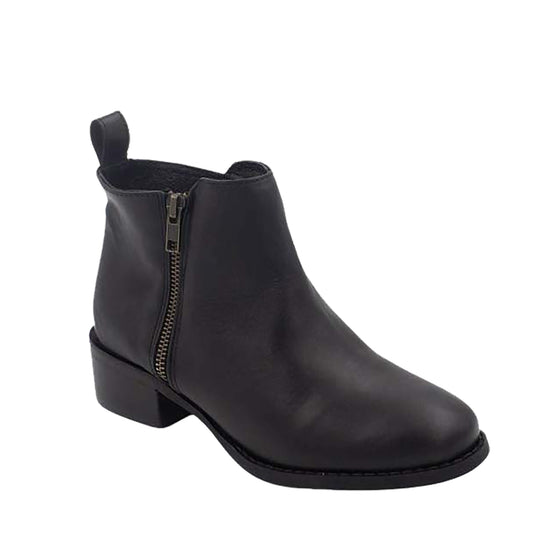 Kaeli Western Ankle Leather Bootie