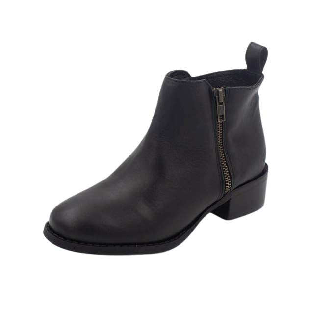 Kaeli Western Ankle Leather Bootie